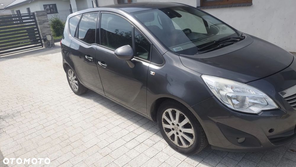 Opel Meriva 1.7 CDTI Cosmo - 2