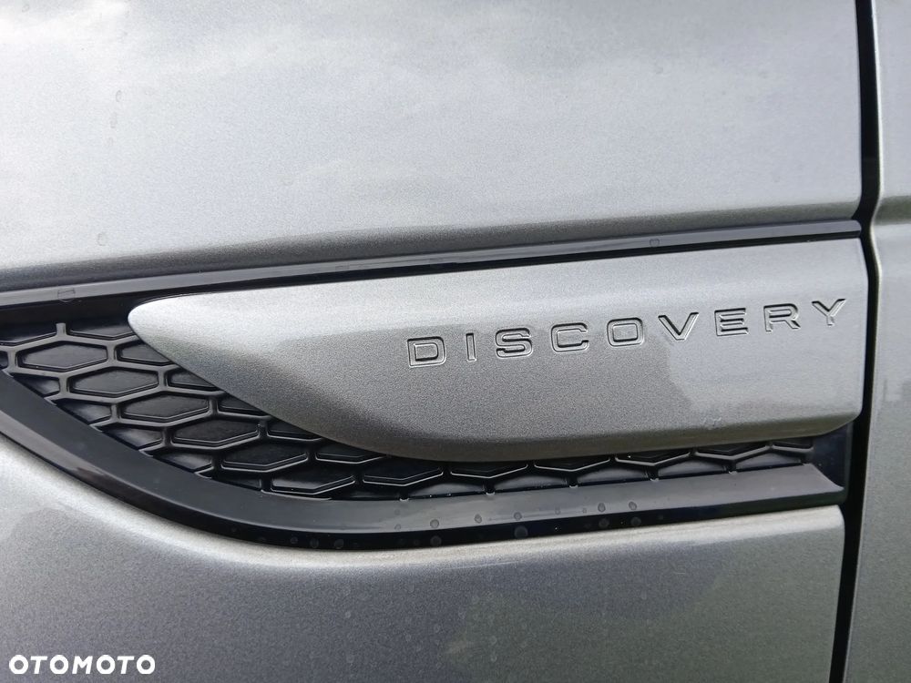 Land Rover Discovery Sport P300e R-Dynamic - 25