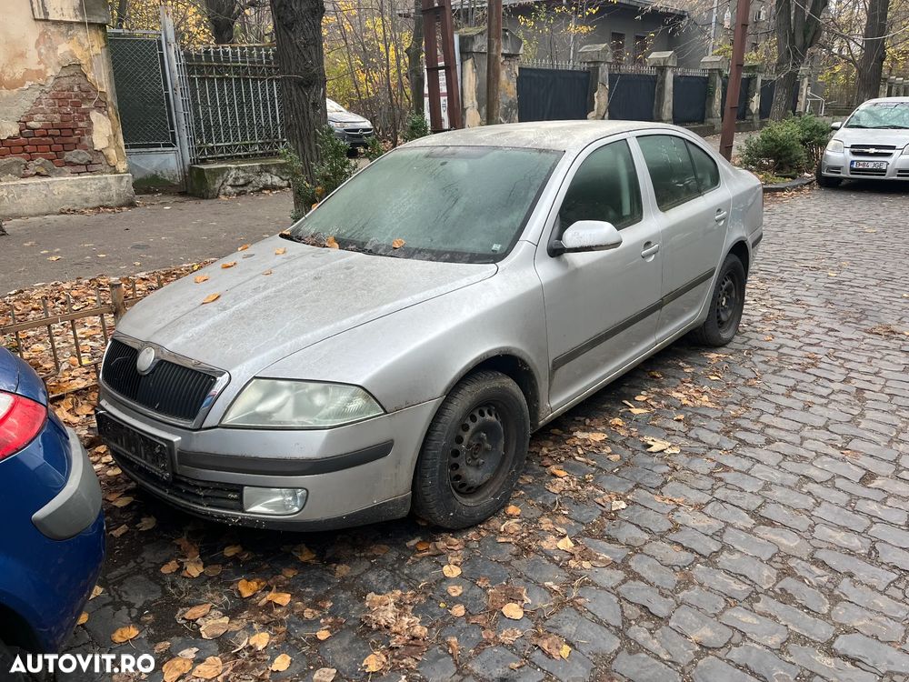 Dezmembrez Skoda Octavia 2 gri argintiu 1,9 TDI BJB 77kw 2007 piele - 4