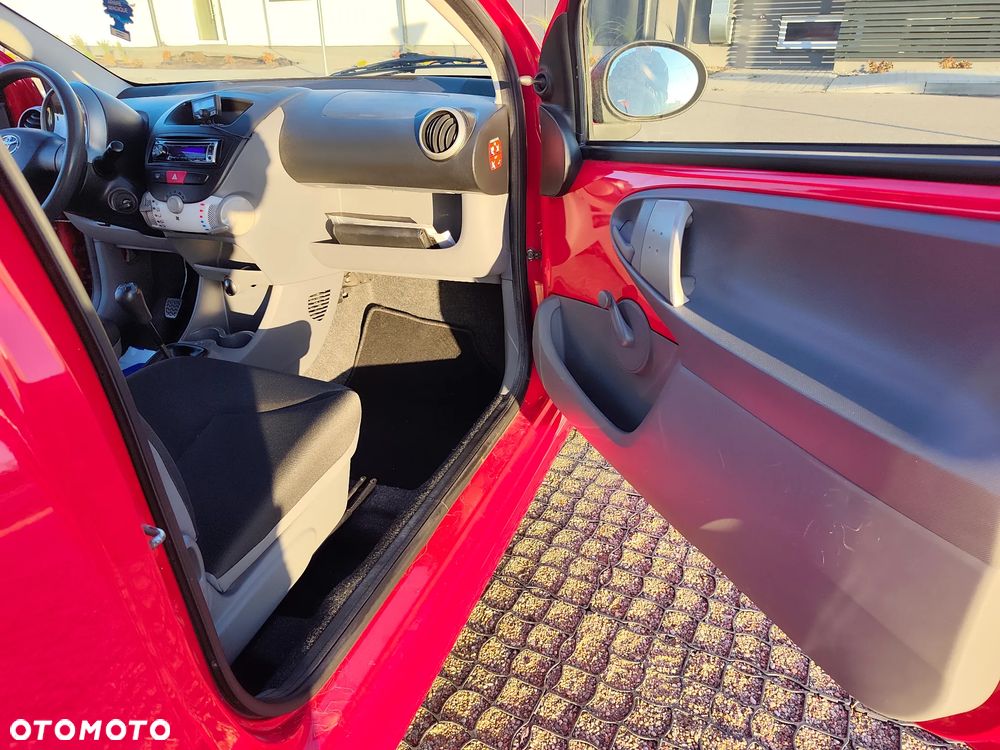 Toyota Aygo - 14
