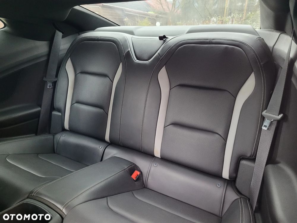 Chevrolet Camaro - 16