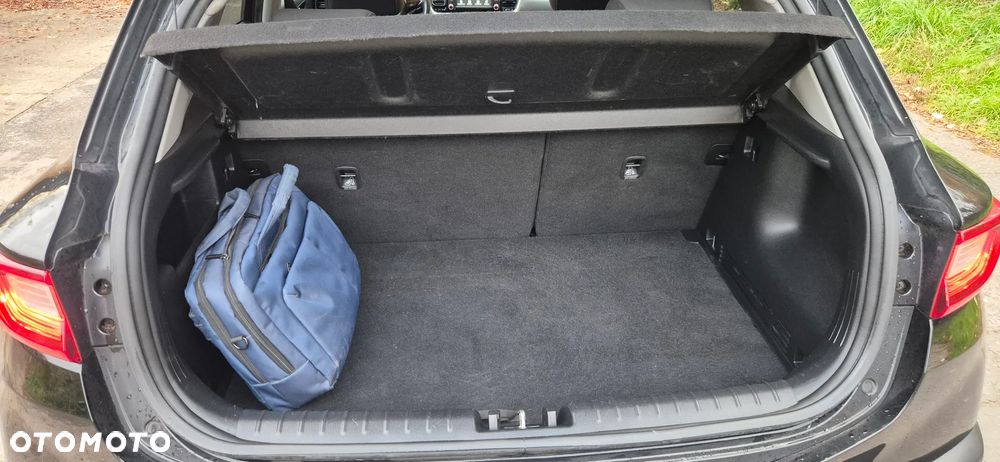 Kia Stonic 1.0 T-GDI L Business Line - 18