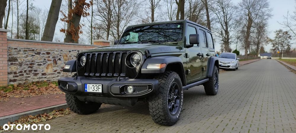 Jeep Wrangler - 8
