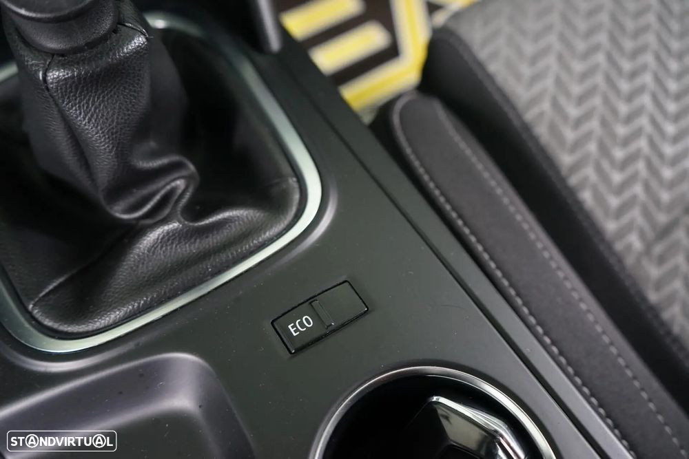 Renault Mégane Sport Tourer 1.3 TCe Limited EDC - 29