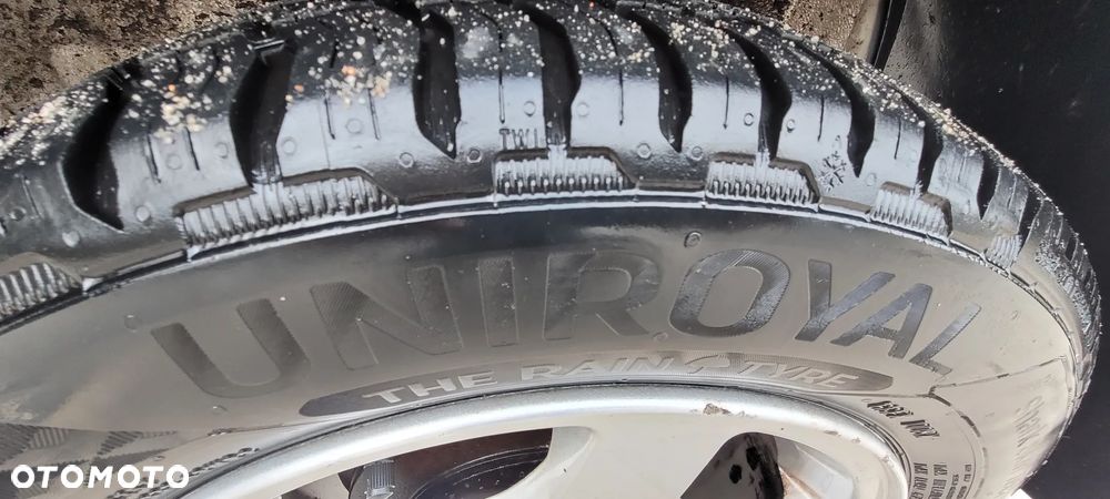 Peugeot 206 75 JBL - 35