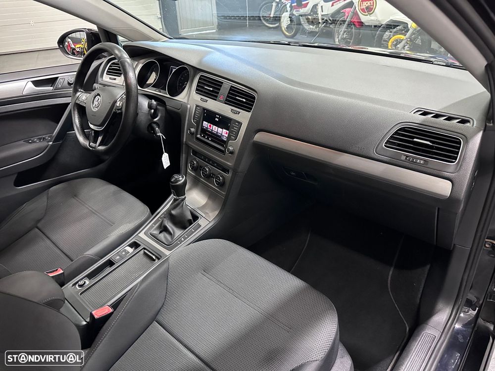 VW Golf Variant 1.6 TDi BlueMotion Confortline - 14