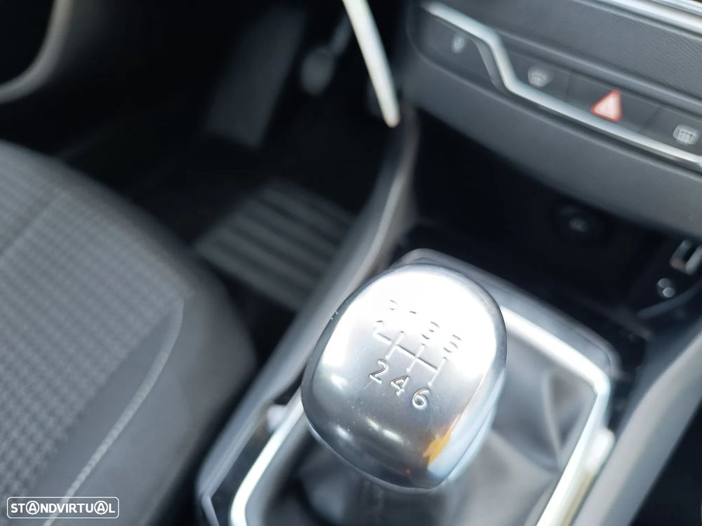 Peugeot 308 1.6 BlueHDi Style - 26
