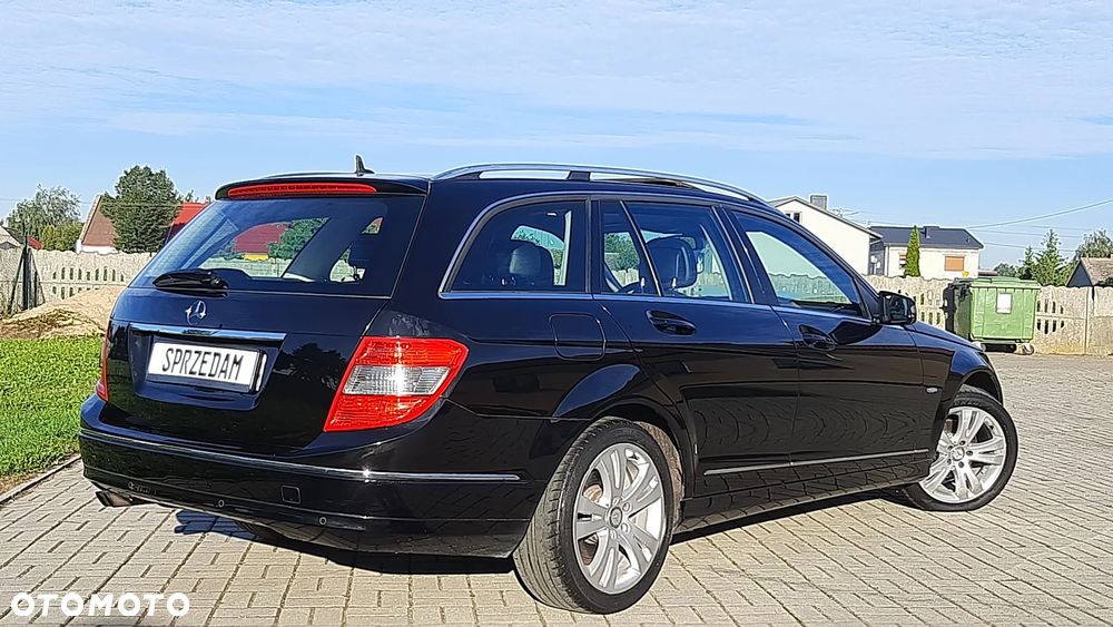 Mercedes-Benz Klasa C 180 T BlueEFFICIENCY 7G-TRONIC Avantgarde - 13
