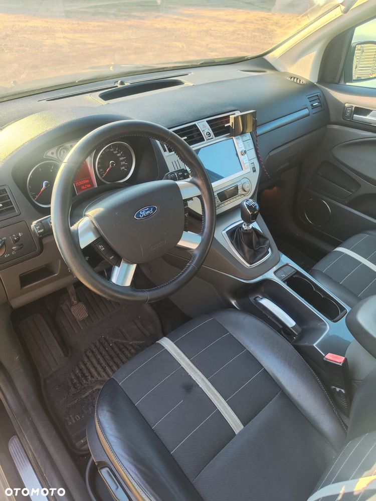 Ford Kuga 2.0 TDCi 4WD Trend - 6