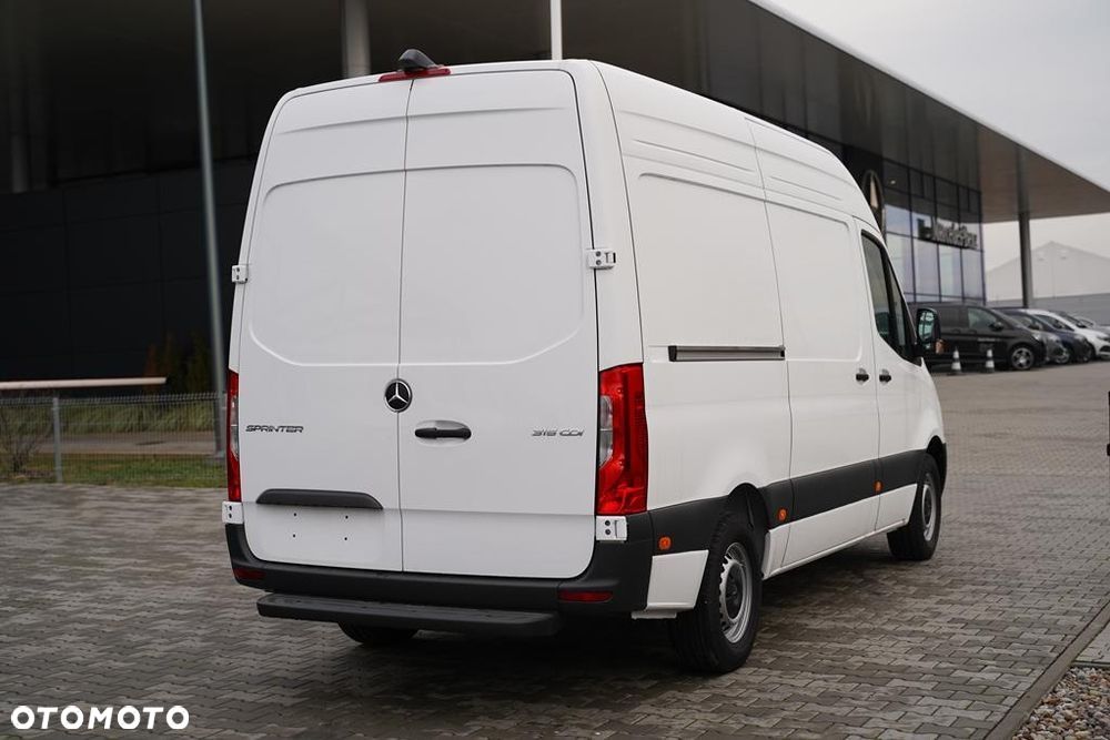 Mercedes-Benz Sprinter 315 CDI Standard BASE 9G-Tronic 9m3 - 4