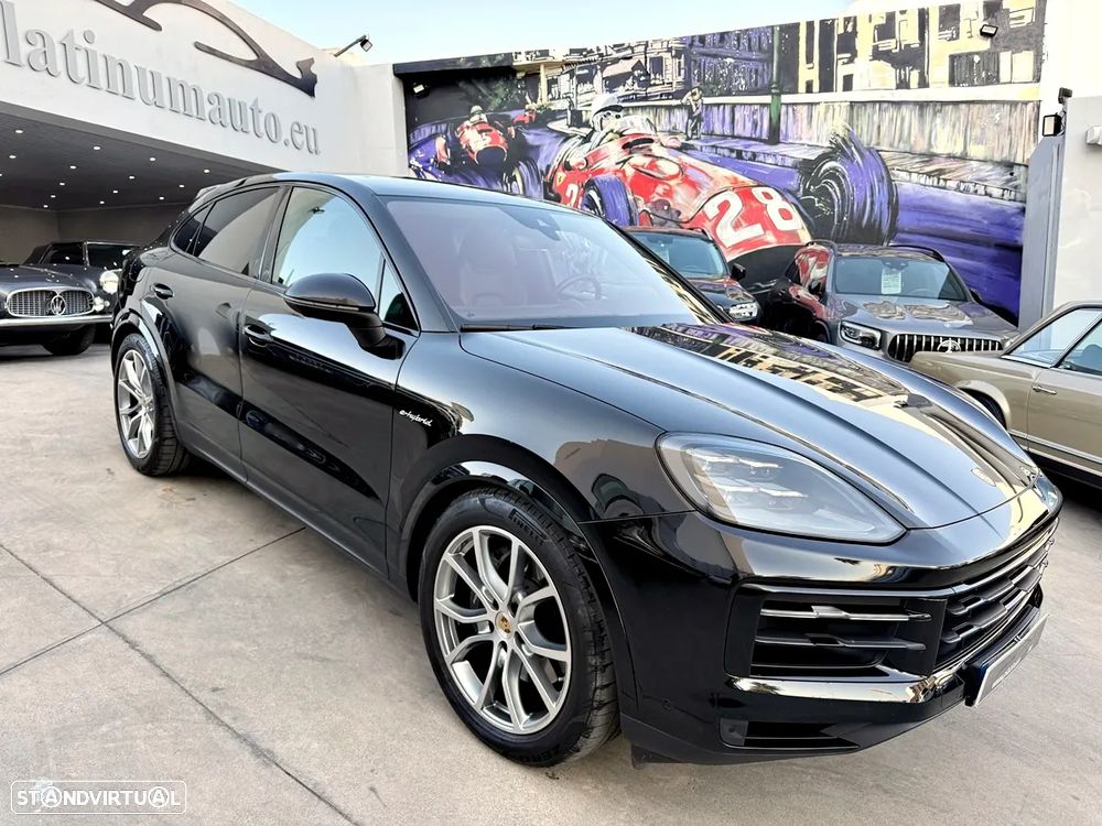 Porsche Cayenne Coupé E-Hybrid - 2