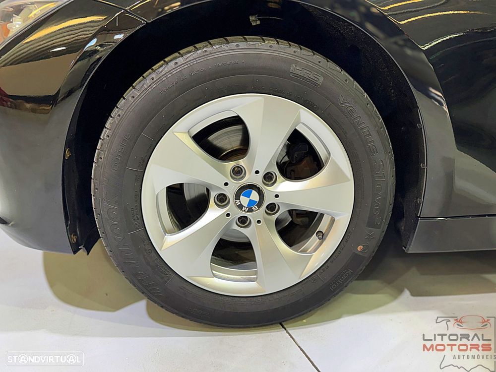 BMW 320 d EfficientDynamics Line Sport Auto - 13