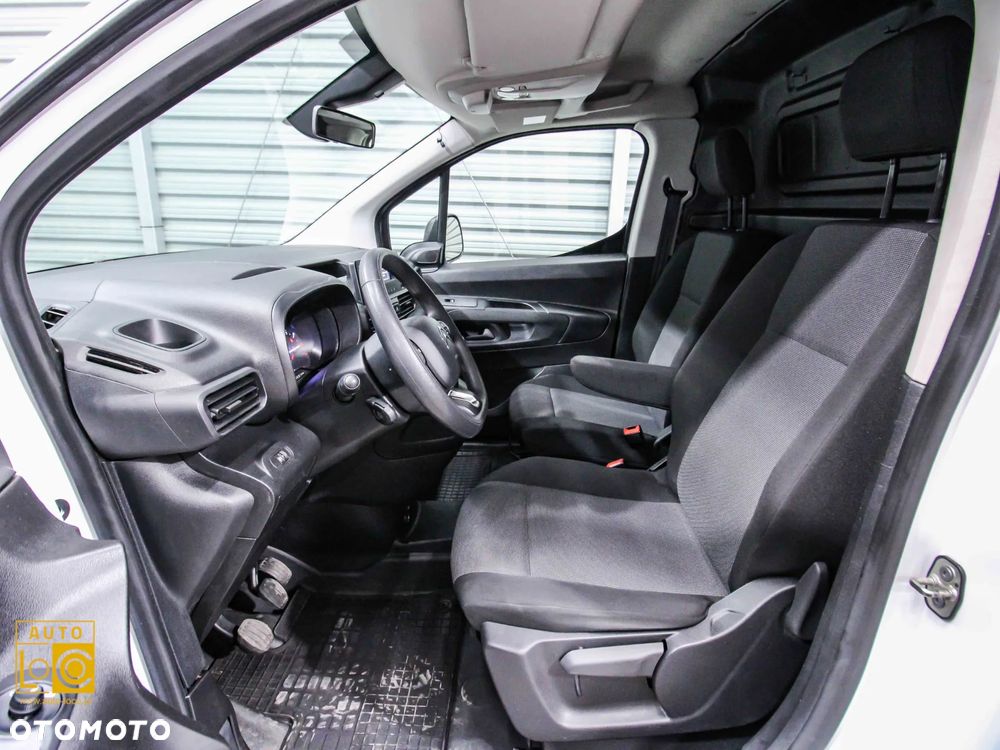 Citroën BERLINGO FURGON LONG L2 - 12