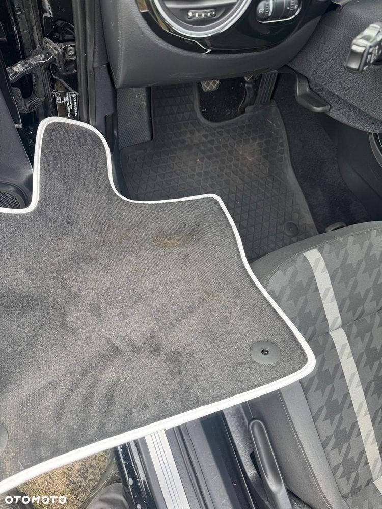 Volkswagen Beetle 2.0 TDI DPF Blue Motion Technologie CUP - 28