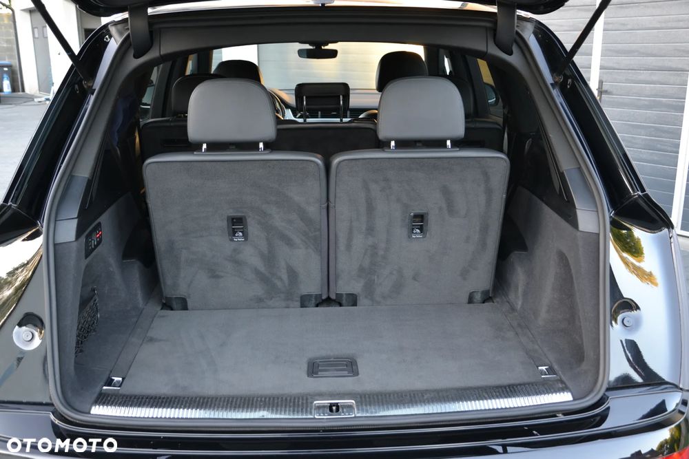 Audi Q7 3.0 TDI ultra Quattro Tiptronic - 7