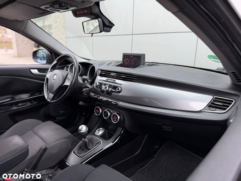 Alfa Romeo Giulietta 1.4 TB 16V Multiair - 13