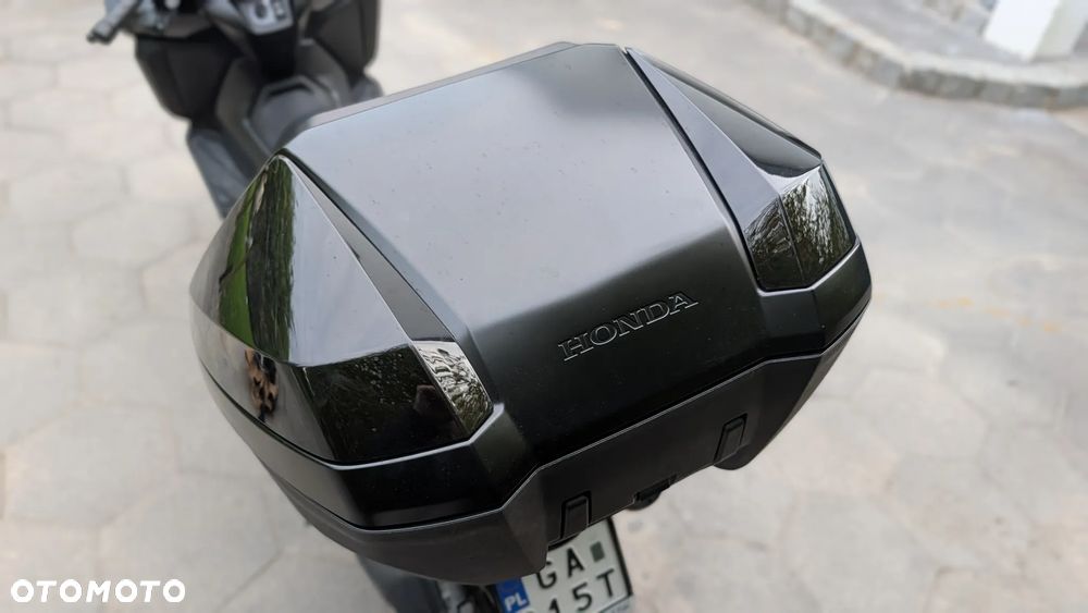 Honda NSS - 9