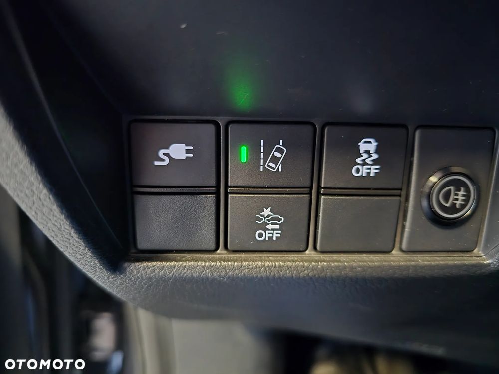 Honda Clarity - 33