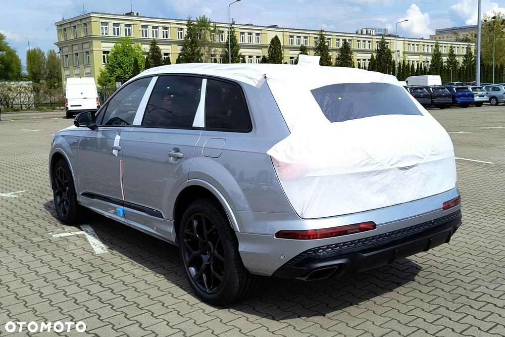 Audi Q7 60 TFSI e PHEV Quattro S Line Tiptr - 6