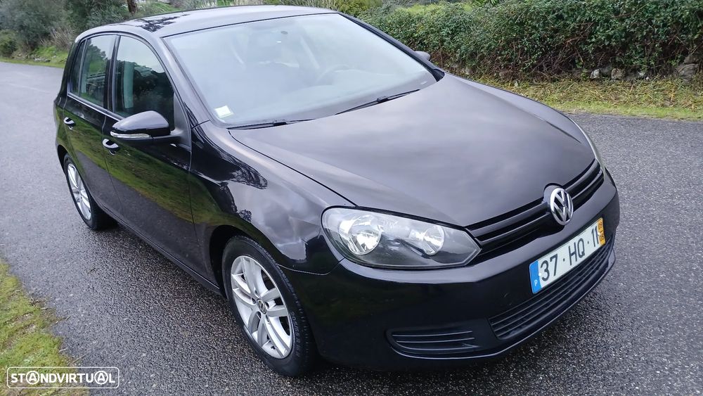 VW Golf 2.0 TDi BlueMotion Confortline - 11