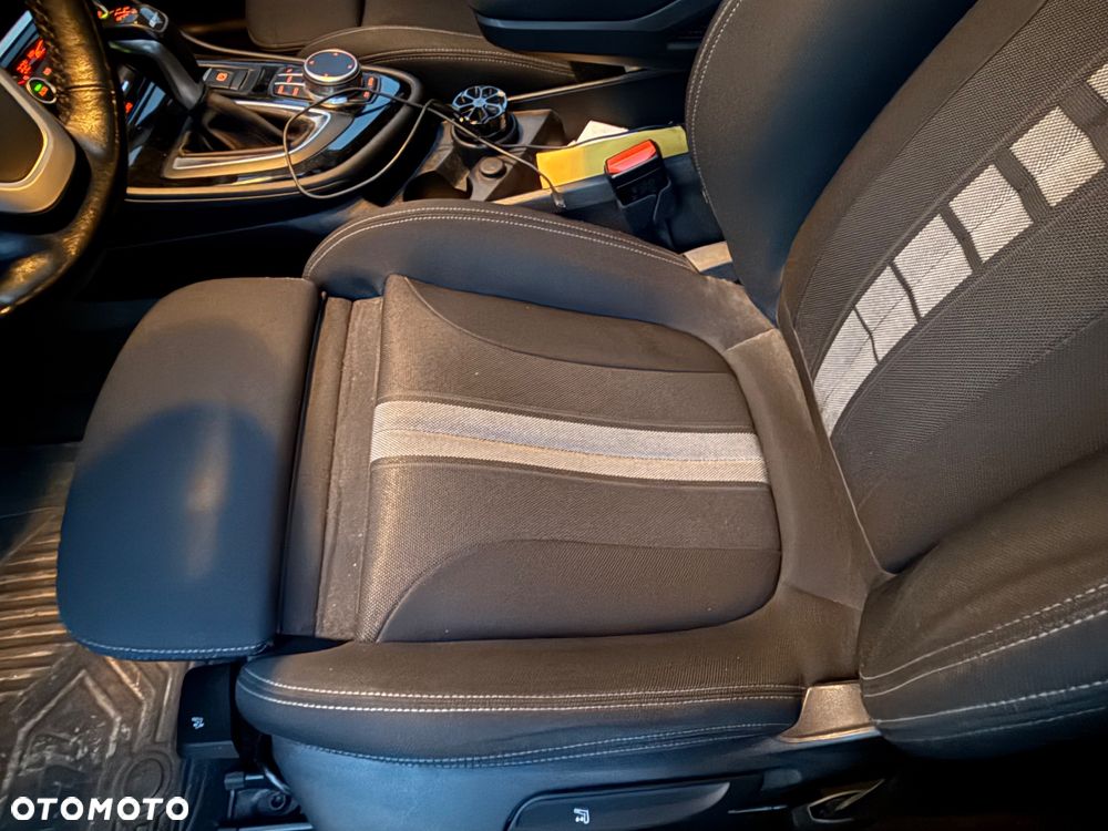 BMW Seria 2 225xe iPerformance - 22