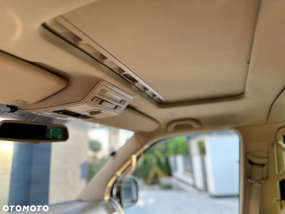 Volkswagen Multivan L1 Highline - 9