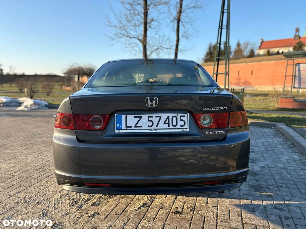 Honda Accord 2.2i-CDTi Sport - 3
