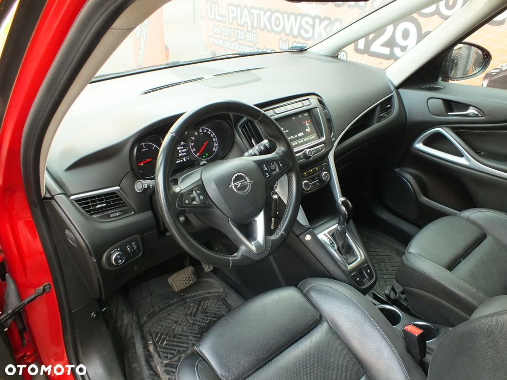 Opel Zafira - 11