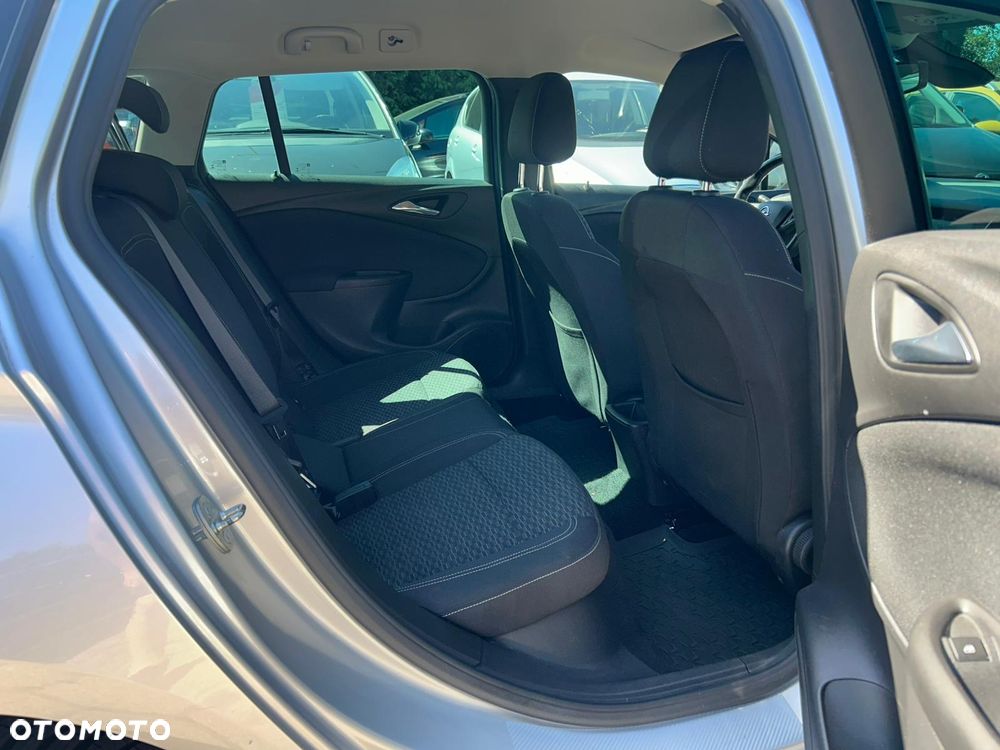 Opel Astra 1.6 CDTI Active - 20
