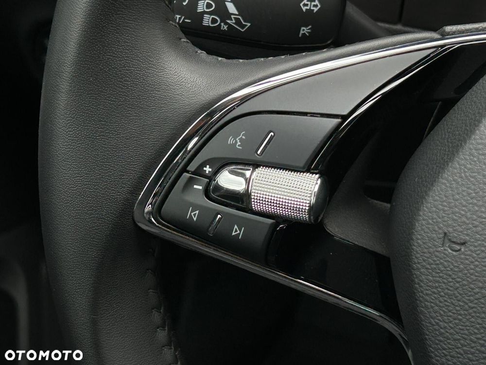 Skoda Superb 2.0 TSI Style DSG - 24