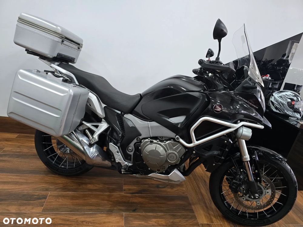Honda VFR - 37