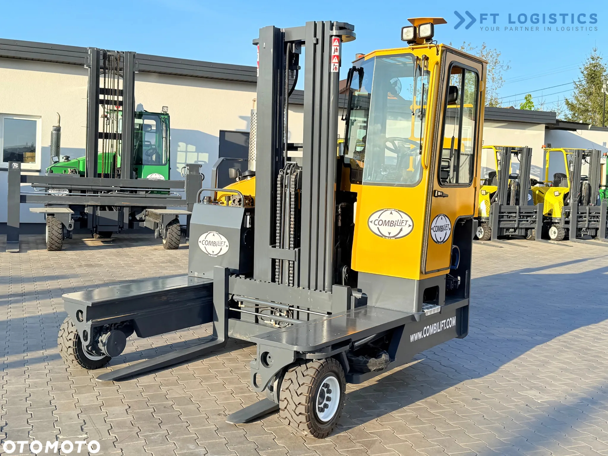 Combilift C4000 / GAS / TRIPLEX - 5600MM / WOLNY SKOK / PRZESUW WIDEŁ / JAK NOWY - 5
