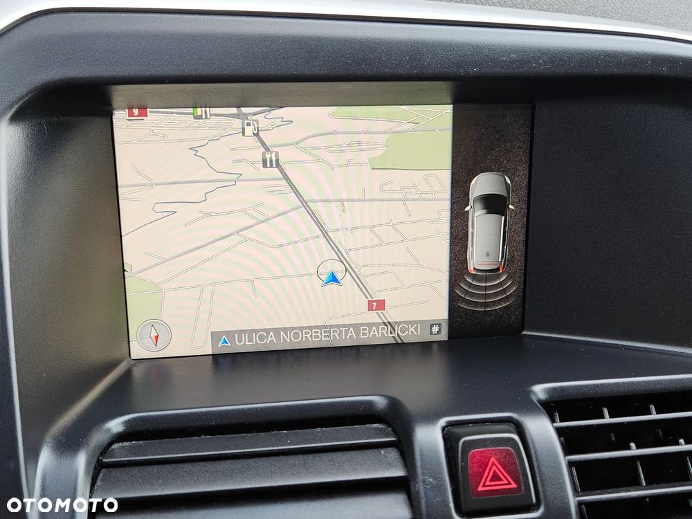 Volvo XC 60 D5 AWD Summum - 34