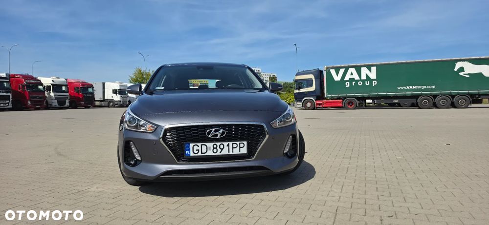 Hyundai i30 1.0 T-GDI Classic + - 6