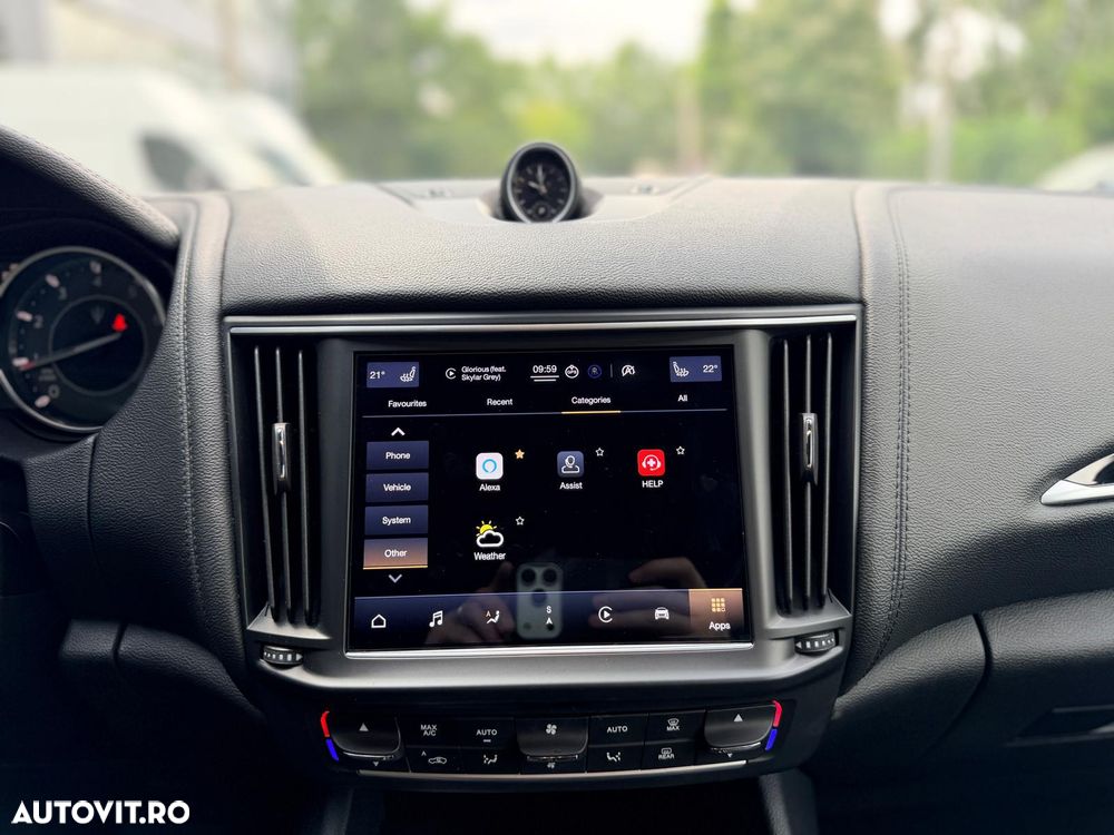 Maserati Levante - 24