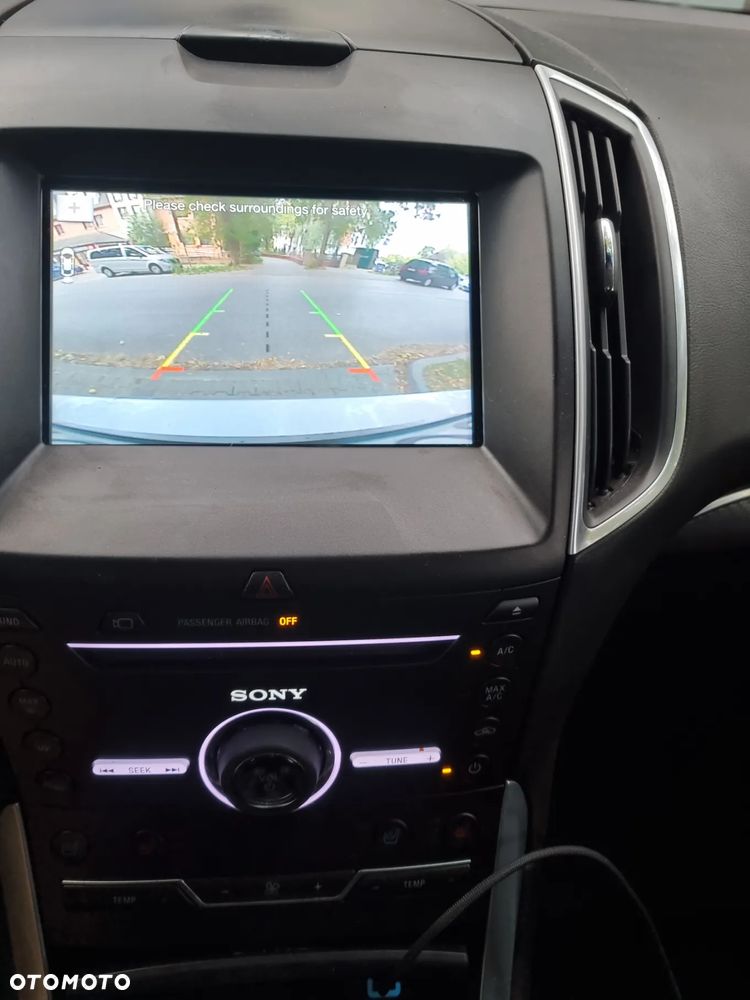 Ford Edge - 16