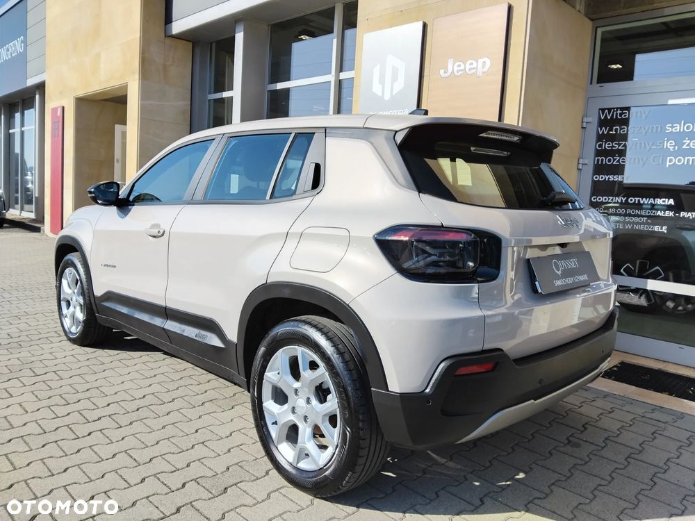 Jeep Avenger 1.2 GSE T3 Altitude FWD - 5