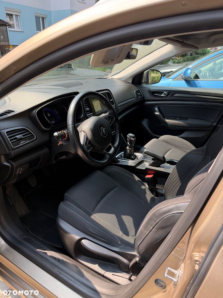 Renault Megane 1.2 Energy TCe Zen - 5