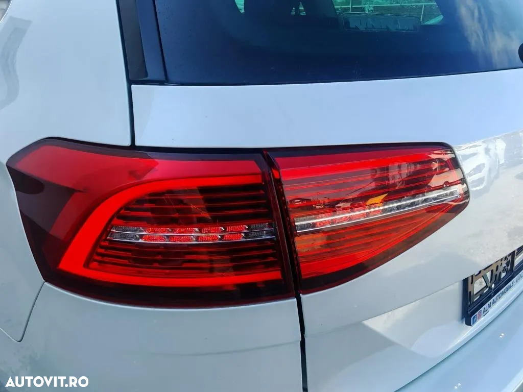Volkswagen Passat Alltrack 2.0 biTDI 4Mot DSG - 35