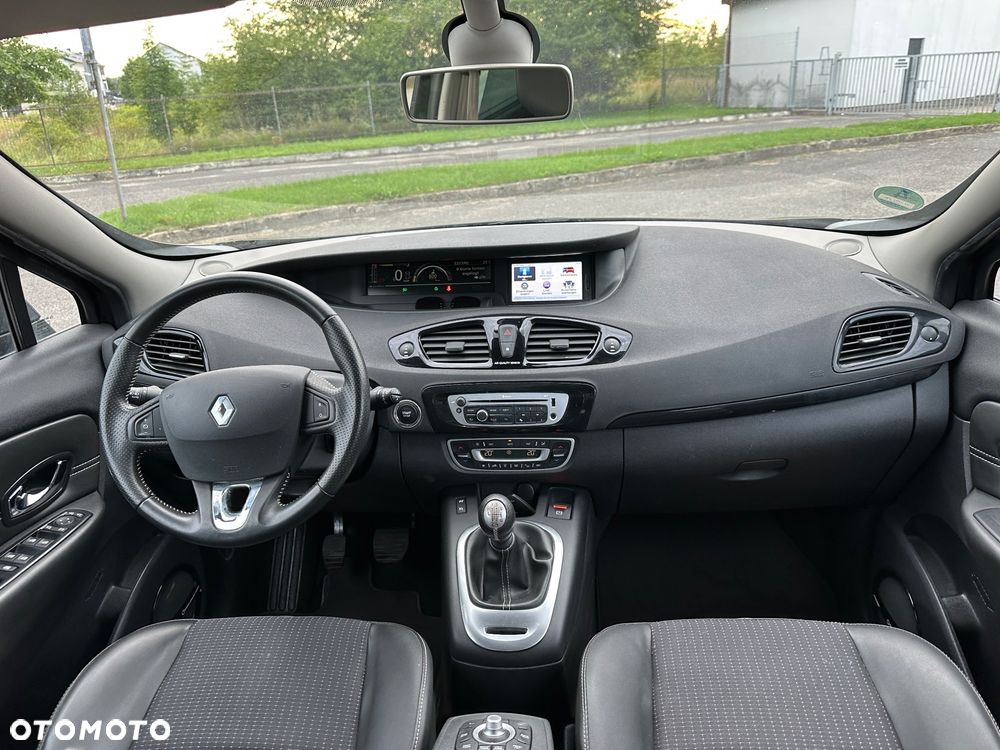 Renault Scenic Energy TCe 115 S&S Xmod Bose Edition - 22