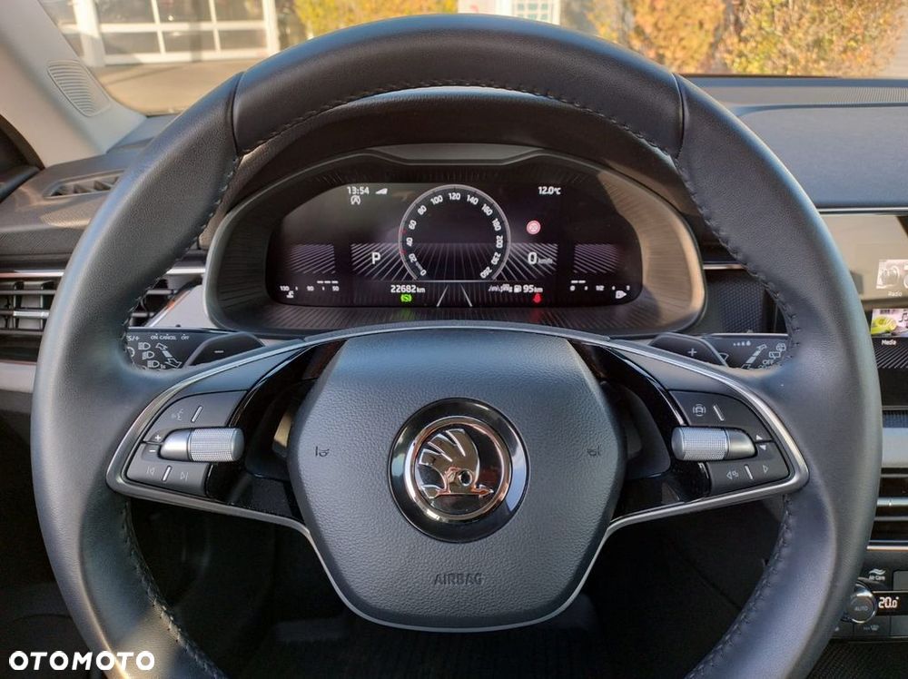 Skoda Kamiq 1.5 TSI Selection DSG - 25