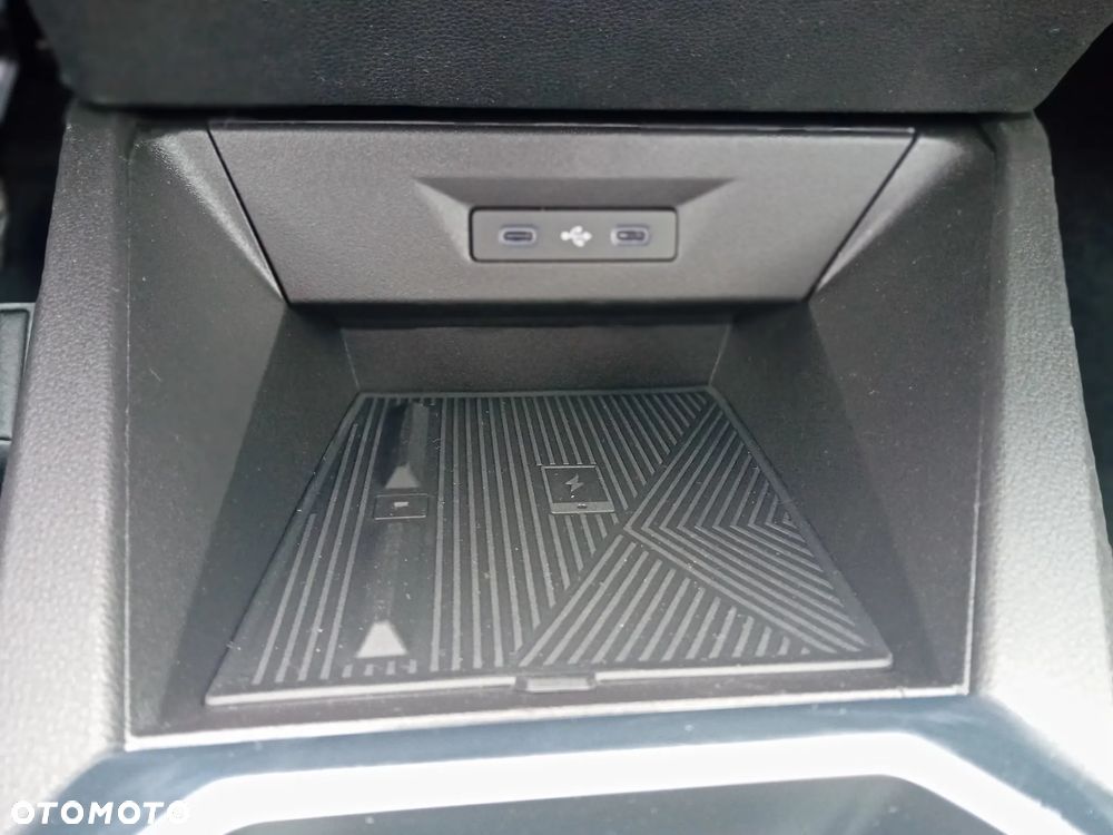 Renault Clio 1.8 E-TECH Full Hybrid 160 Techno - 14