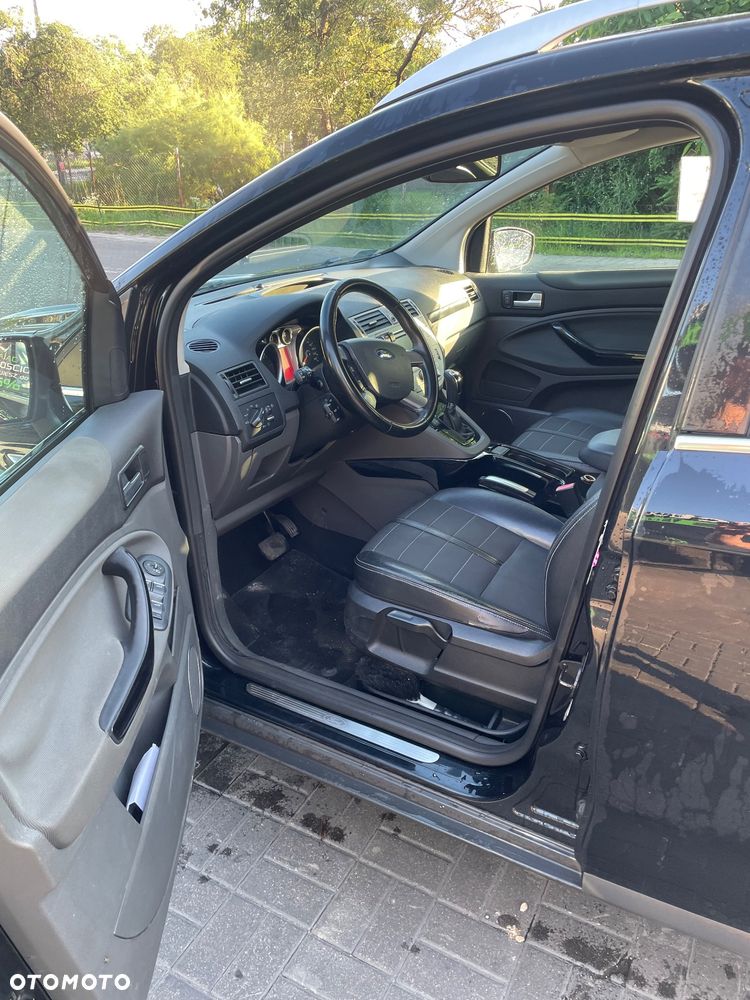 Ford Kuga 2.0 TDCi 4x4 Titanium - 3