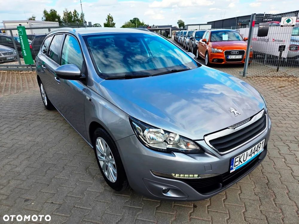 Peugeot 308 1.6 e-HDi Allure S&S - 25