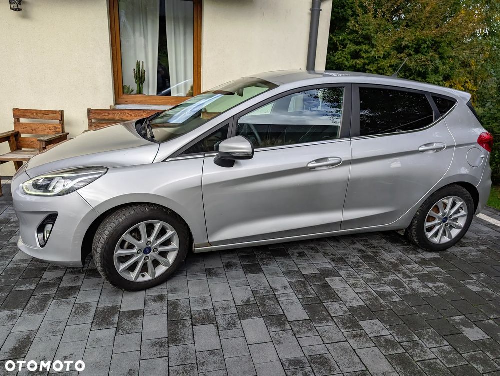 Ford Fiesta - 11