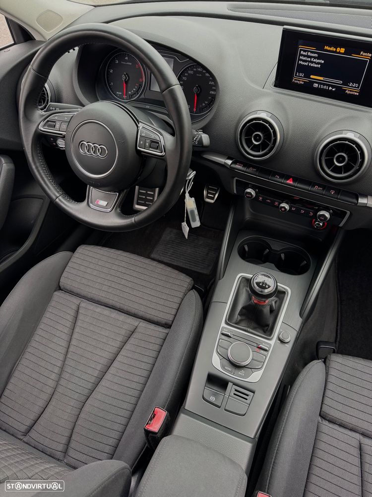 Audi A3 Sportback 1.6 TDI (clean diesel) Ambition - 11