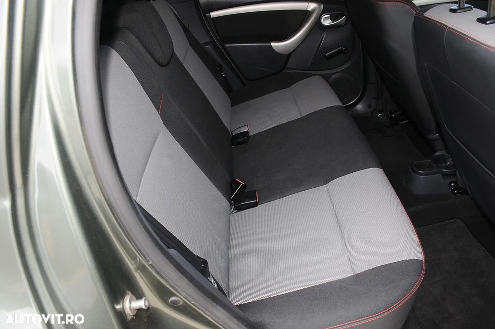 Dacia Duster 1.5 dCi 4x2 Prestige - 11