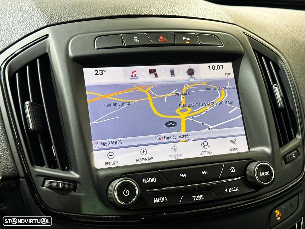 Opel Insignia - 51