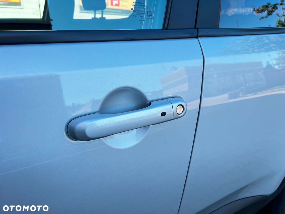 Jeep Renegade - 25