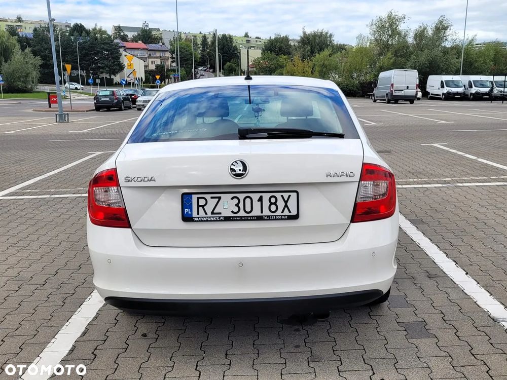 Skoda RAPID 1.2 TSI Ambition - 5